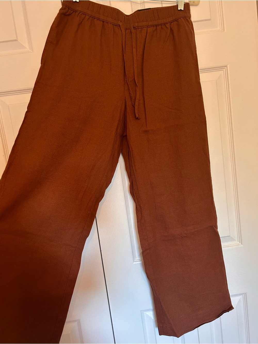 Reitmans Women’s High Rise Wide Leg Linen Drawstring Pants in Rust